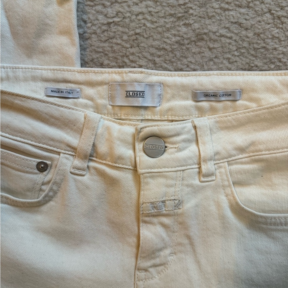 Women's Closed Organic Cotton Cream skinny Jeans - Picture 3 of 5